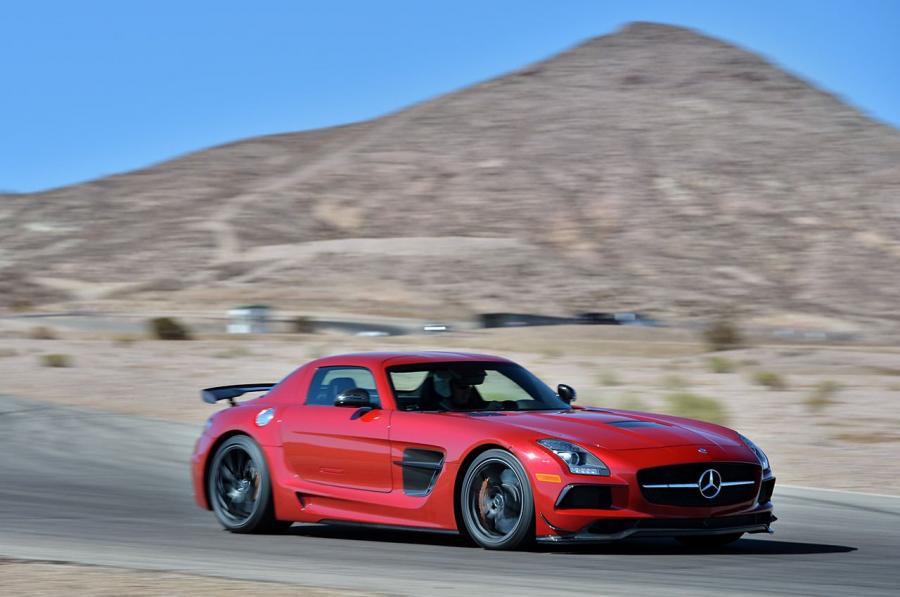  Mercedes-Benz SLS AMG Black Series 2014 года  (фото 54 из 84)